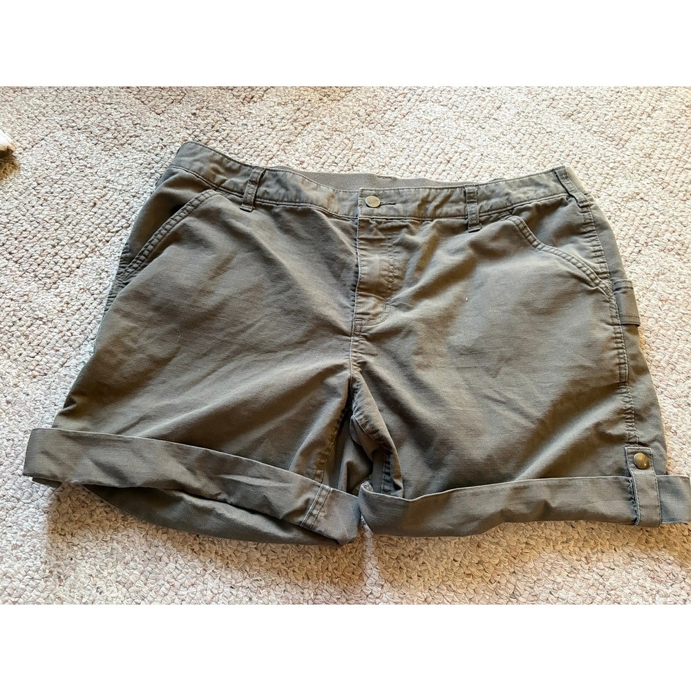 Carhartt women's green adjustable shorts size 18